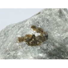 Klinohumit